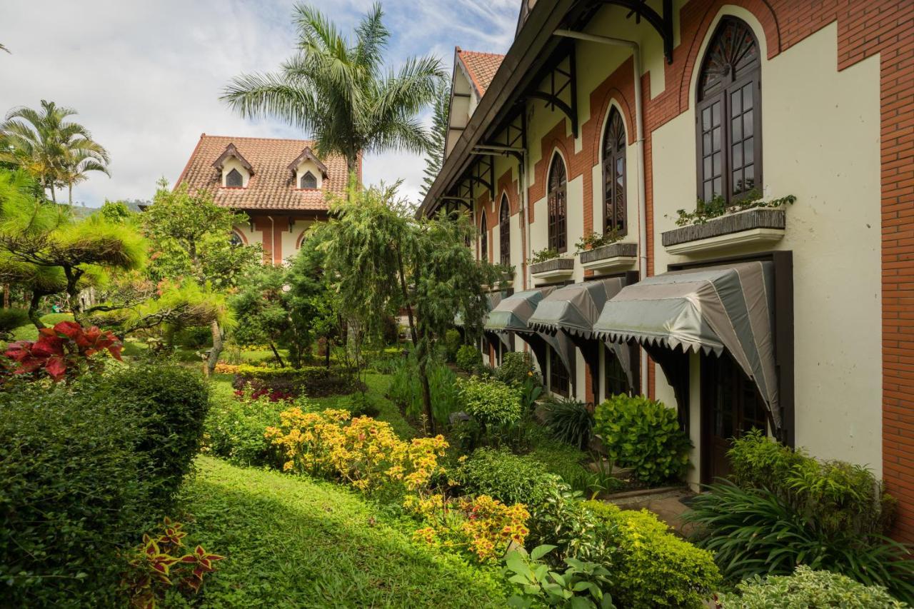 Royal Hotel And Villa Batu Batu  Exterior foto